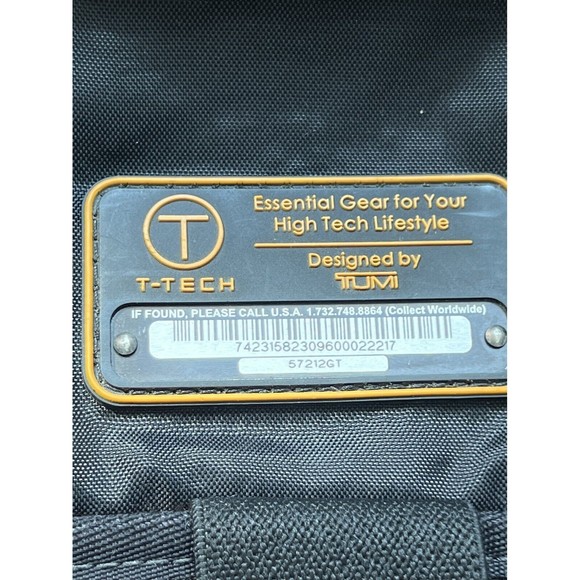 Tumi Tech  14" Notebook Messanger Bag 57212GT - Picture 8 of 12